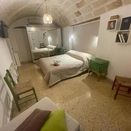 Melu Home. * Monopoli